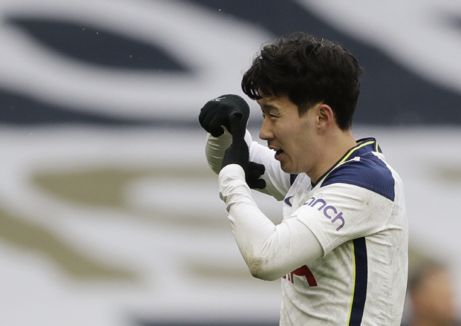 SOCCER-ENGLAND-TOT-WBA/RE..REUTERS)