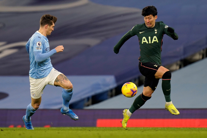 FBL-ENG-PR-MAN CITY-TOTTENHAM <YONHAP NO-0648> (AFP)