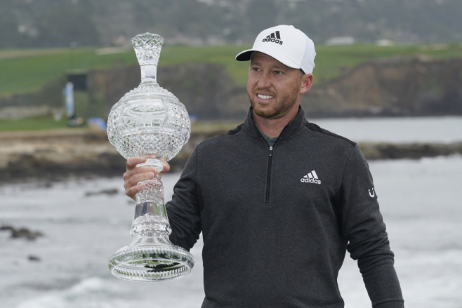 Pebble Beach Golf <YONHAP NO-2278> (AP)