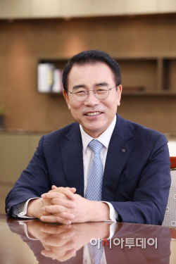 조용병