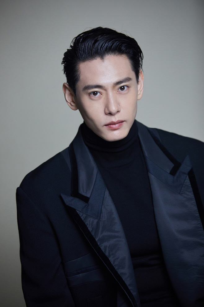유태오