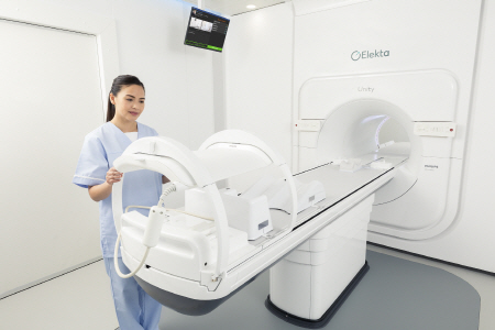 사진자료_엘렉타 유니티, 1.5T MRI 결합한 방사선 치료기 (2)