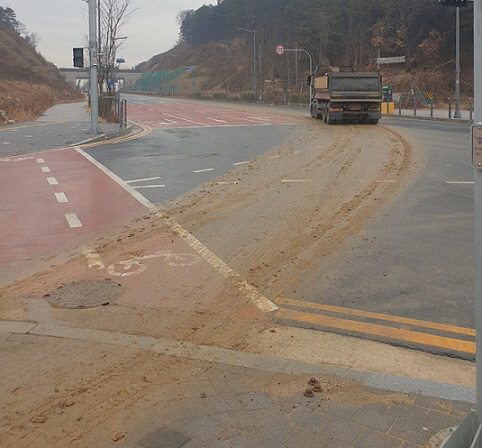 건설공사 현장 미세륜 차량운행