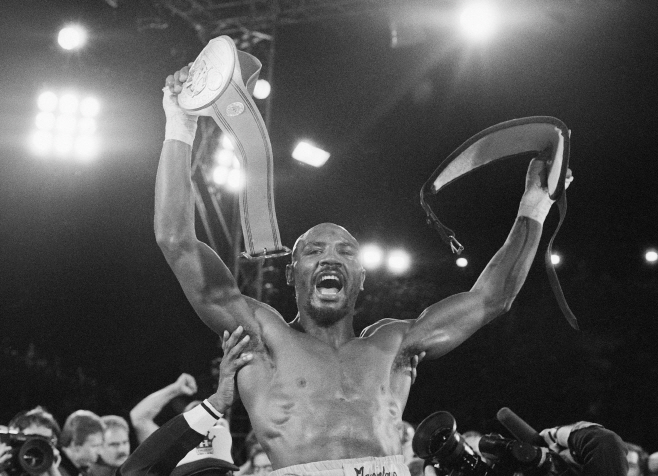 Obit Marvin Hagler <YONHAP NO-1376> (AP)
