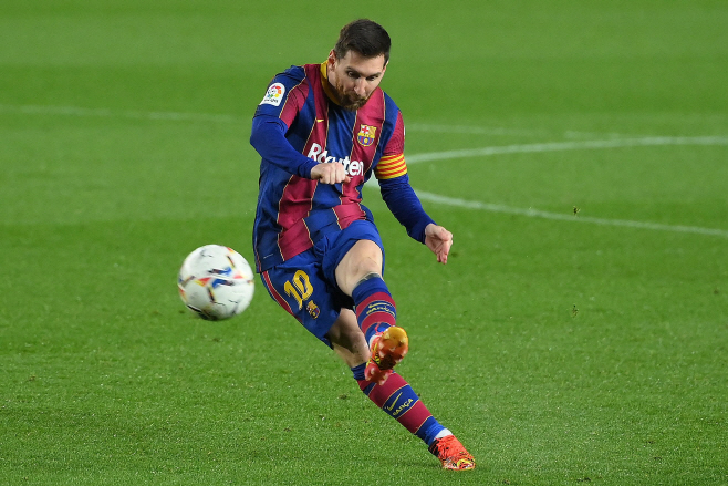 FBL-ESP-LIGA-BARCELONA-HUESCA <YONHAP NO-1390> (AFP)