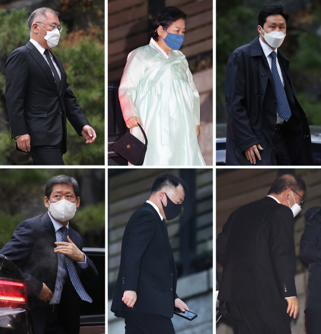 정주영 20주기 제사 참석하는 범현대 오너일가<YONHAP NO-3442>