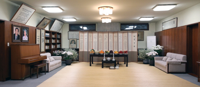 아산 정주영 현대 창업주 20주기 자택 공개 (2)