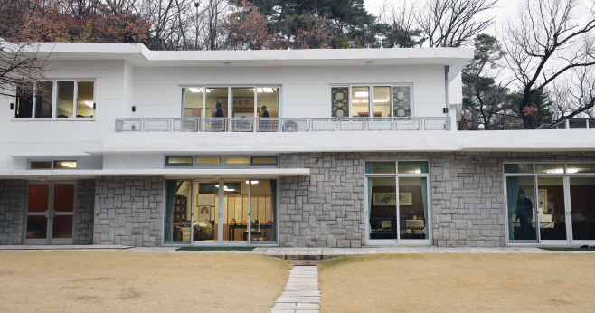 아산 정주영 현대 창업주 20주기 자택 공개 (7)