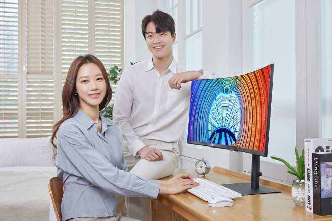 21년형 고해상도 모니터 출시(1)