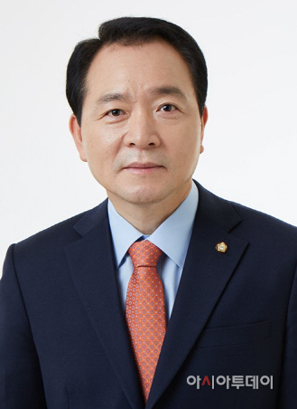 성일종 의원 “대산 석유화학단지 주변 지역 지원 3법 대표발의