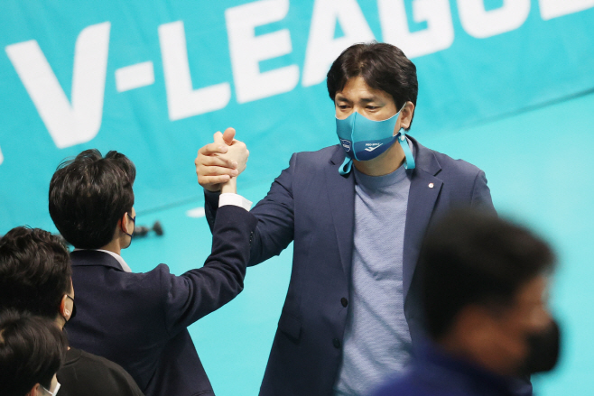 GS칼텍스, 챔프전 2연승<YONHAP NO-3379>