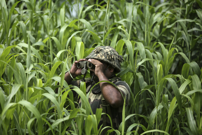 Pulitzers Kashmir <YONHAP NO-0973> (AP)