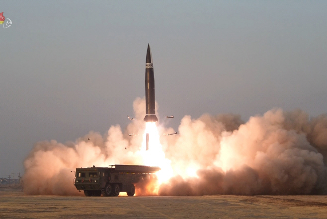 북한, 탄도미사일 발사 공식확인…