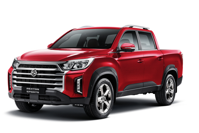 더 뉴 렉스턴 스포츠_정측면_인디안 레드