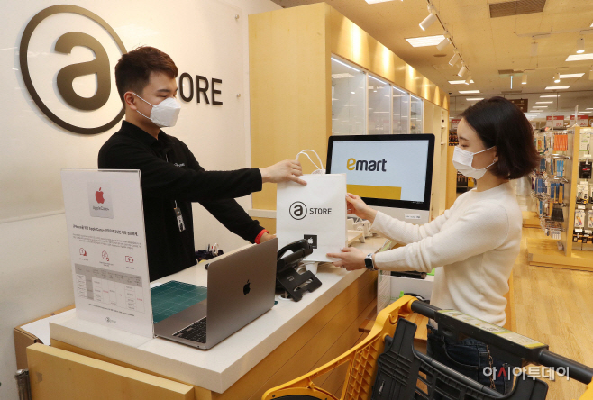애플 옴니 서비스 시연_이마트 성수점 에이스토어