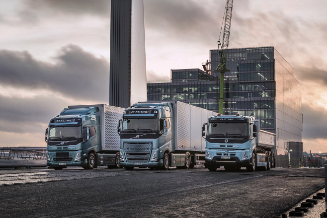 [사진자료1]볼보트럭 대형 전기 트럭 유럽 판매 개시