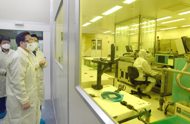 (21.04.28)소부장 R&D 성과기업인 미코세라믹스 현장방문04