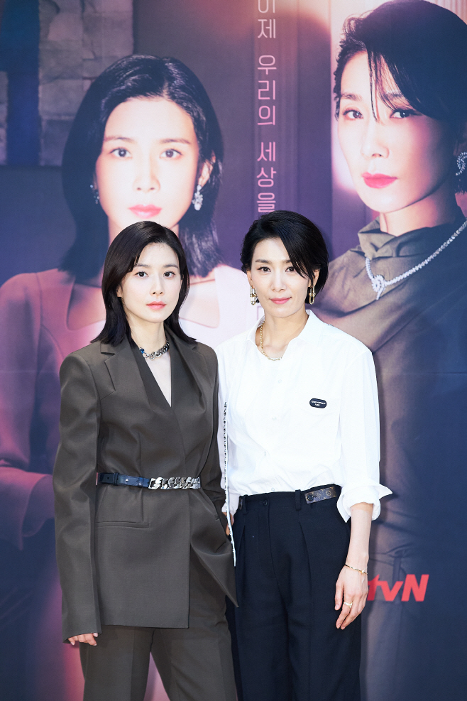 이보영 김서형