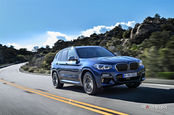 사진-BMW X3 M40i (2)