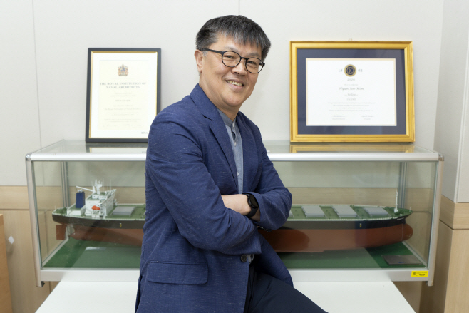 조선해양과 김현수 교수