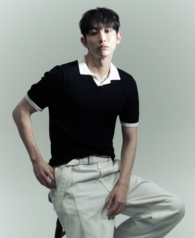 이수혁