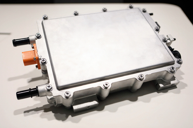 사진)LG이노텍_DC-DC 컨버터