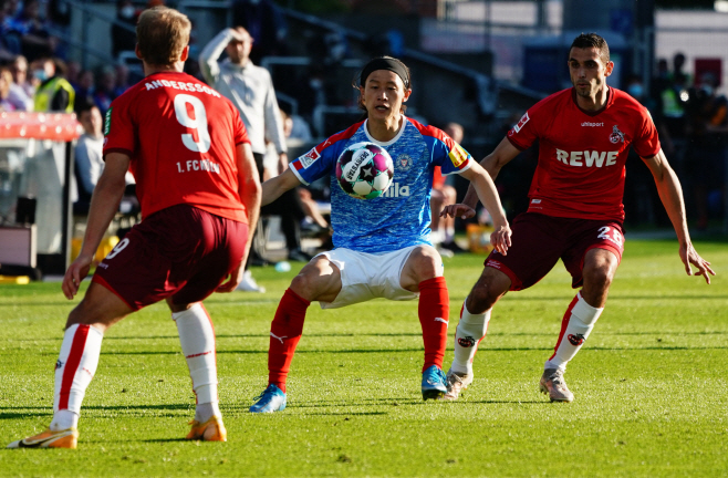 FBL-BUNDESLIGA-SECOND DIVISI> (AFP)