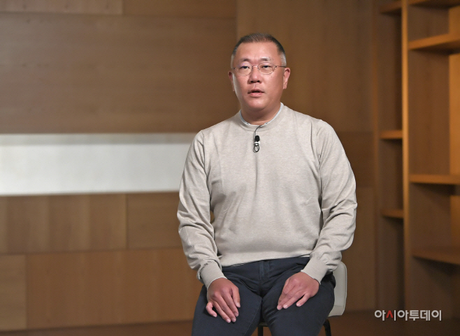 정의선 회장 오토카 이시고니스 트로피 수상 1