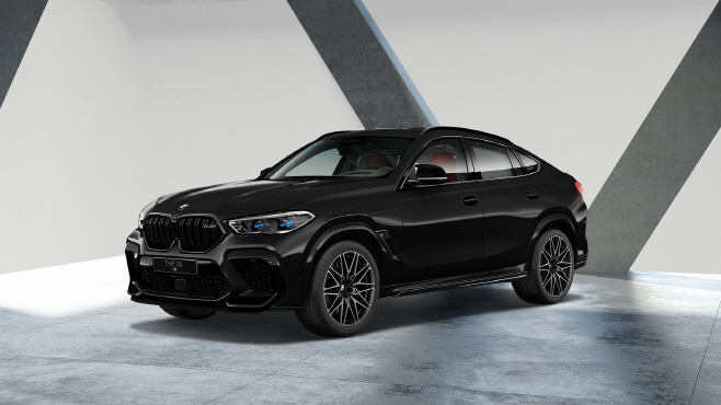 사진2-BMW 샵 온라인 6월 한정판_X6 M