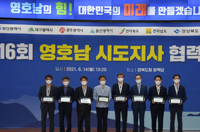 사진(1)