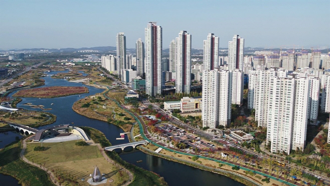 363488334_2208281_713