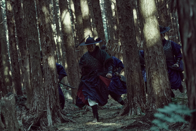 still_08