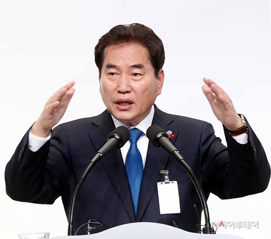 백군기