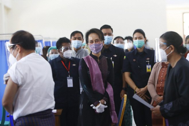 APTOPIX Virus Outbreak Myanmar <YONHAP NO-4073> (AP)