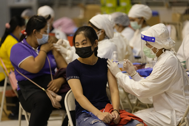 Virus Outbreak Thailand Tourism <YONHAP NO-5437> (AP)
