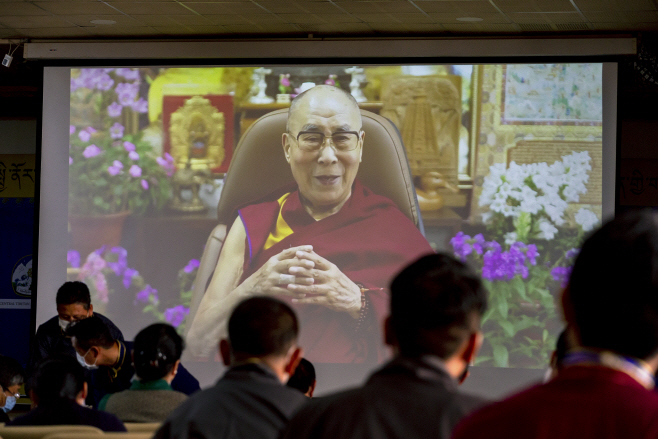 India Tibet Dalai Lama Birthday <YONHAP NO-3483> (AP)