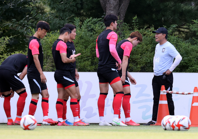 감독님과의 대화<YONHAP NO-4108>