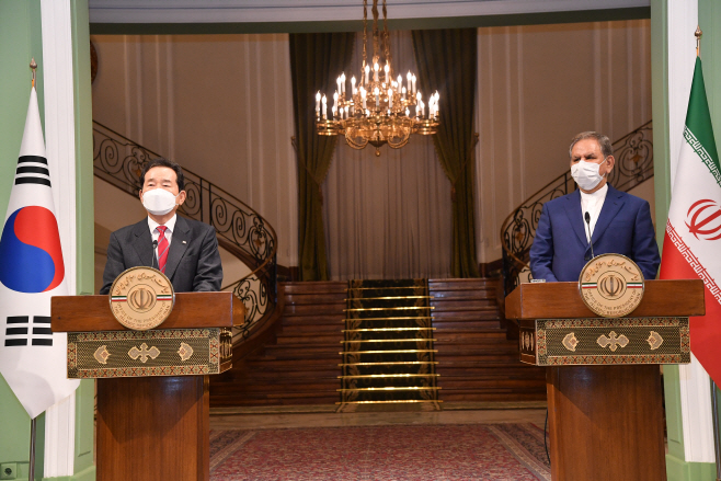 정세균 총리, 이란 사드아바드 좀후리궁서 기자회견