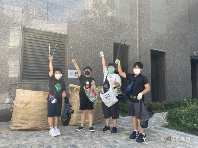 ‘환경을 놀이처럼!’ 플로깅 문화 확산