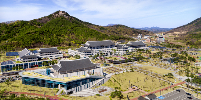 (1)도청측면