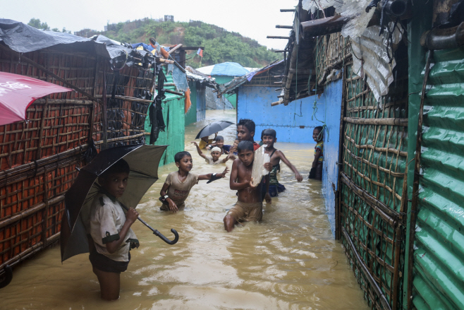 Bangladesh Rohingya Refugees <YONHAP NO-3032> (AP)