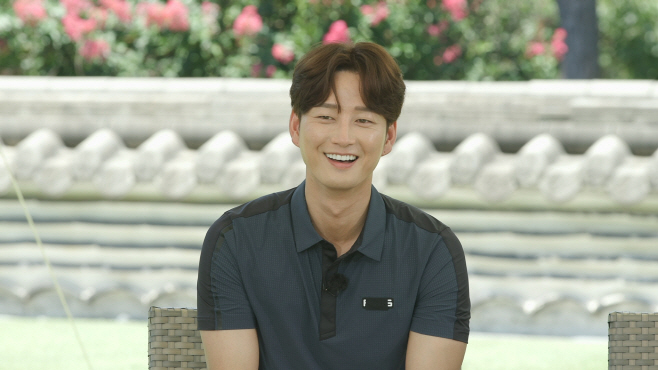 이현욱