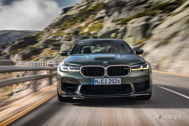 사진1-BMW 샵 온라인 8월 모델_M5 CS