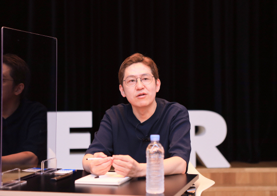 [네이버 참고사진_1] 네이버웹툰 김준구 대표