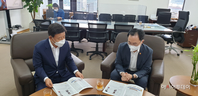 산자부장관
