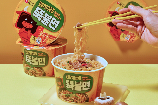 농심 렌지땡 뚝불면 연출사진