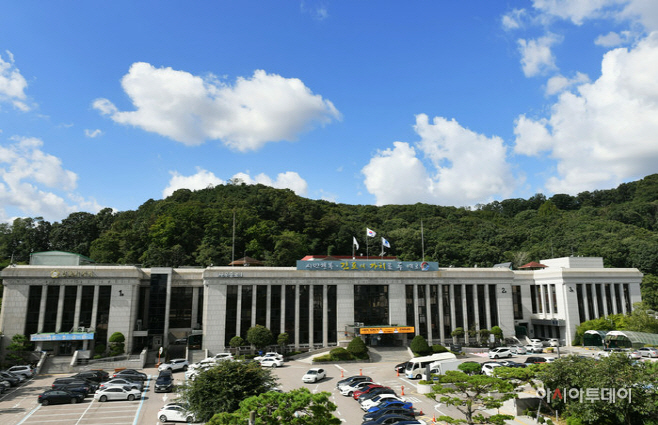 김포시정사 전경