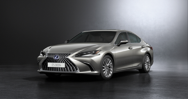 렉서스 ES 300h