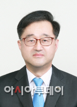 김영갑 이사 증명사진
