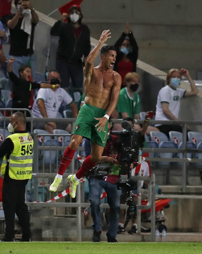 SOCCER-WORLDCUP-POR-IRL/REPORT <YONHAP NO-2923> (REUTERS)